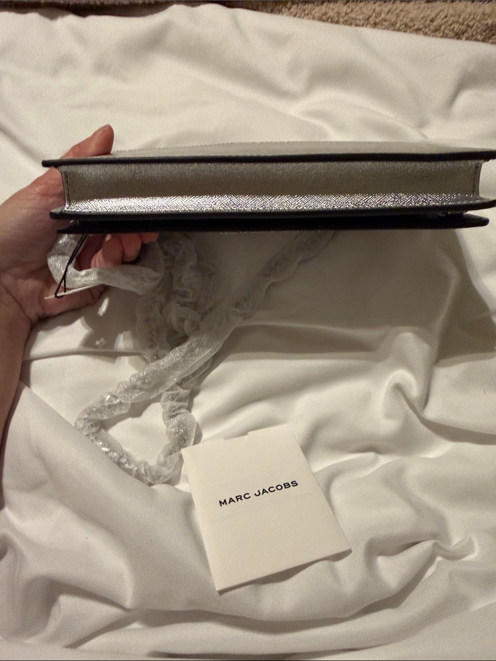 NWT Marc Jacobs Metallic Silver Wallet on Chain Crossbody Bag - Picture 9 of 12